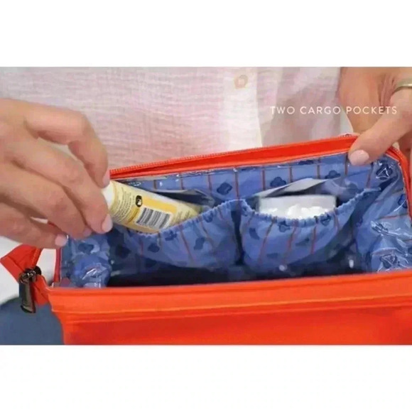 LUG Via Matte Luxe VL (Vegan Leather) Toiletry  Cosmetic Case - Sand Taupe - Picture 12 of 13